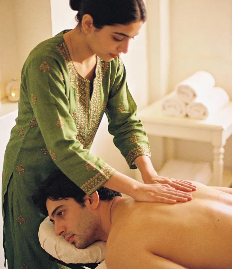How Pakistani Massage Brings Deep Relaxation